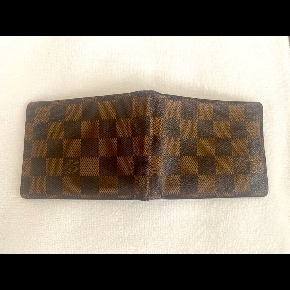 Louis Vuitton Damier Wallet